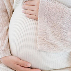 iQO📢💘哪里代孕最好O 15 Ult🏊👨‍🔧ra共推出🖕